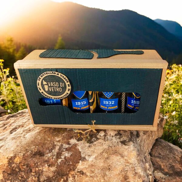 4 Vasos Coleccionables de Boca Juniors de Botellas Cortadas con Vinilo UV - VASODIVETRO