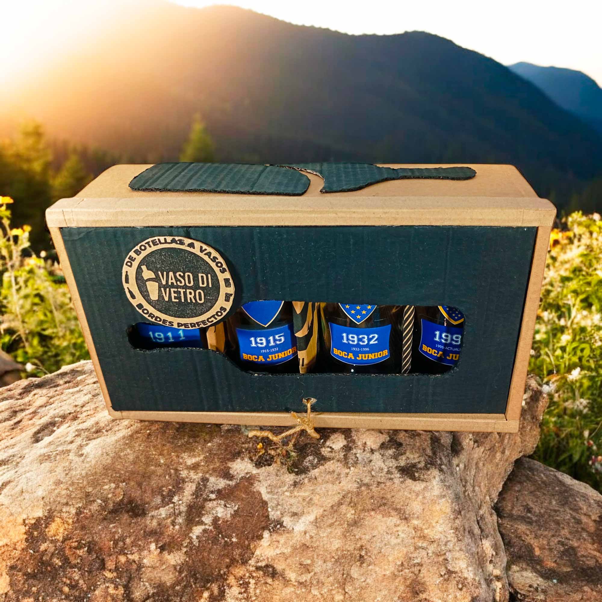 4 Vasos Coleccionables de Boca Juniors de Botellas Cortadas con Vinilo UV - VASODIVETRO