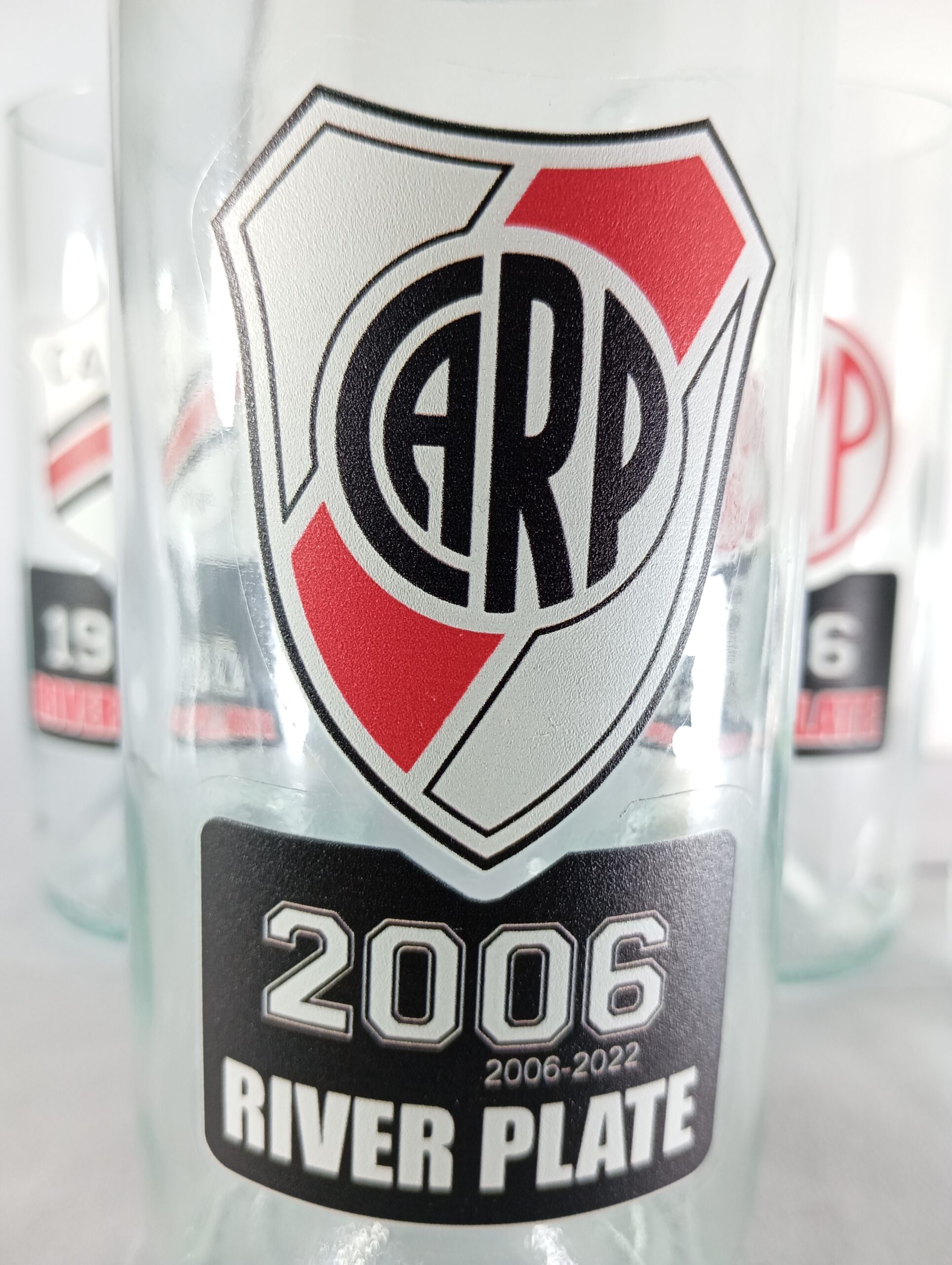 Vasos Coleccionables River Escudos de cada Era del Millonario - Imagen 4
