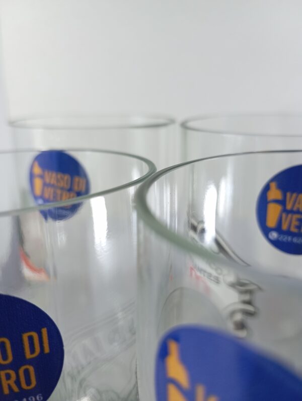 Cuatro Vasos Coleccionables de Estudiantes de La Plata - Imagen 3