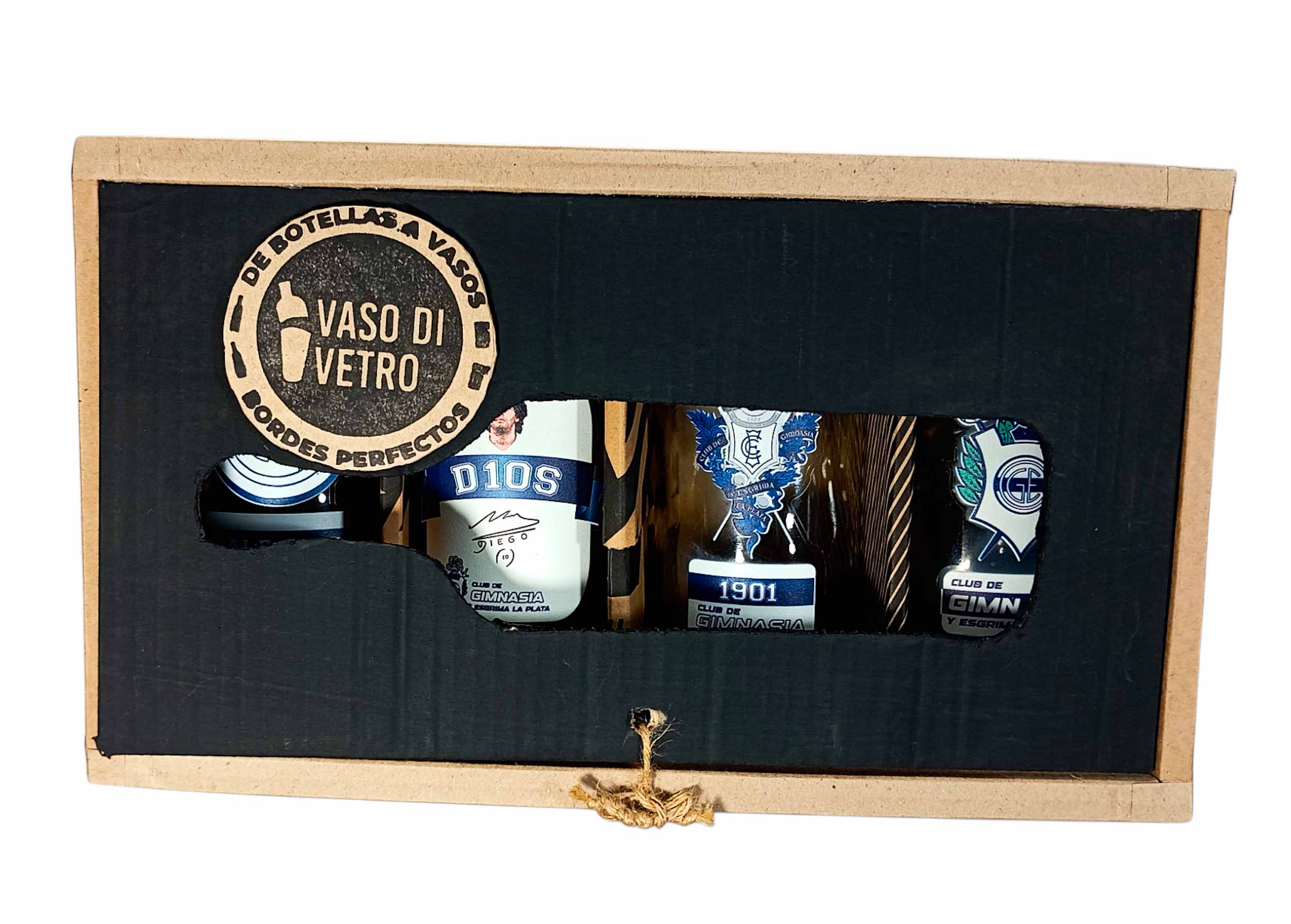 Coleccion de Gimnasia de La Plata de botella cortada para regalar. 4 Escudos del Club en vinilo UV. Hecho por VASODIVETRO