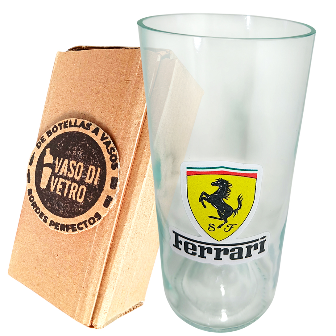 Vaso de Ferrari vasodivetro de botella reutilizada