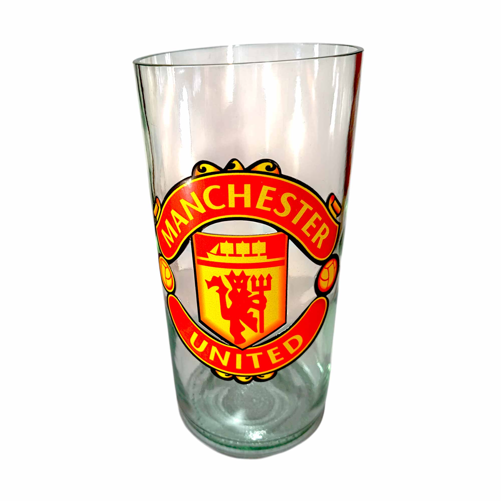 Vaso del Manchester de botella cortada para regalar. Escudo del Club en vinilo laqueado. Hecho por VASODIVETRO